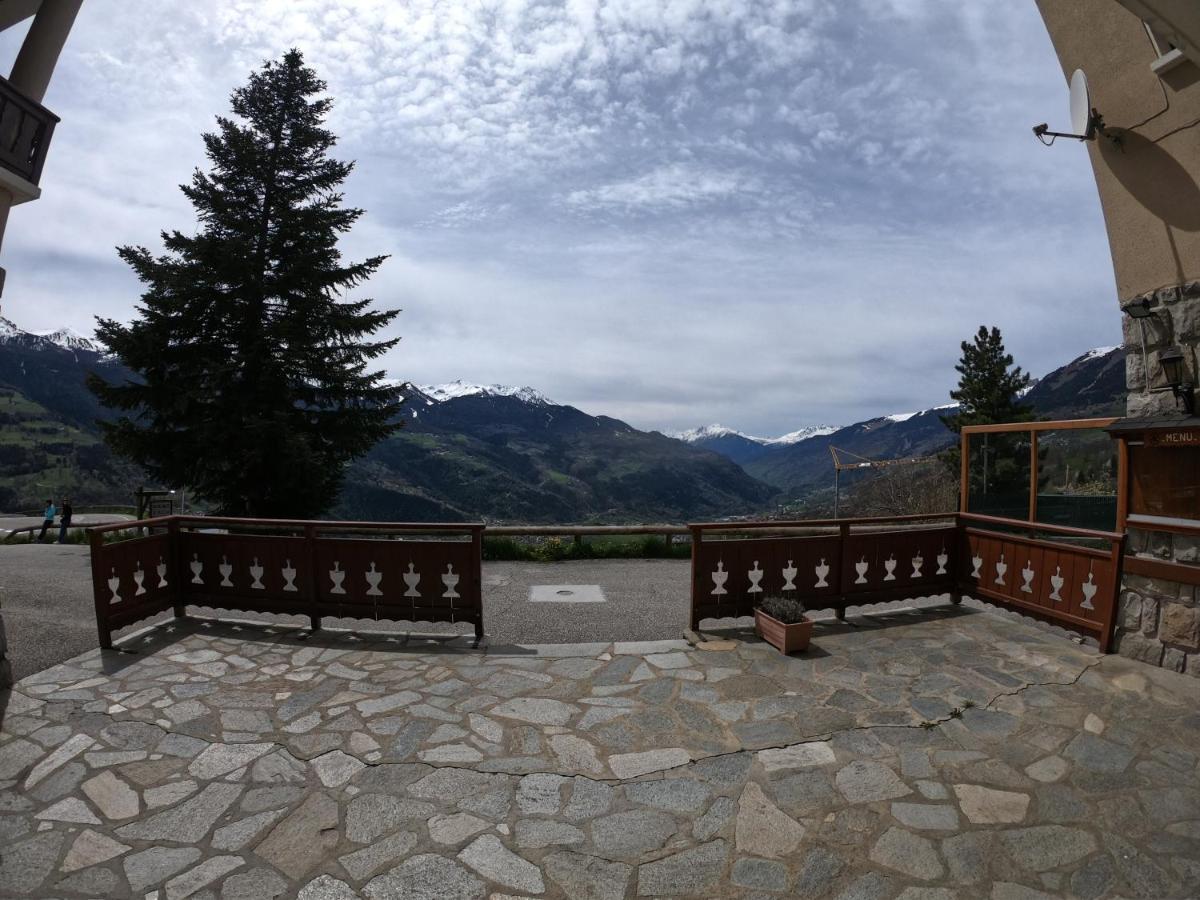 Auberge Le Valezan Екстериор снимка