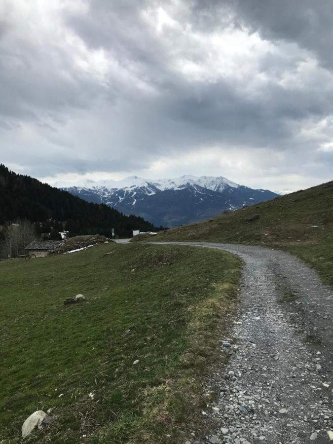 Auberge Le Valezan Екстериор снимка
